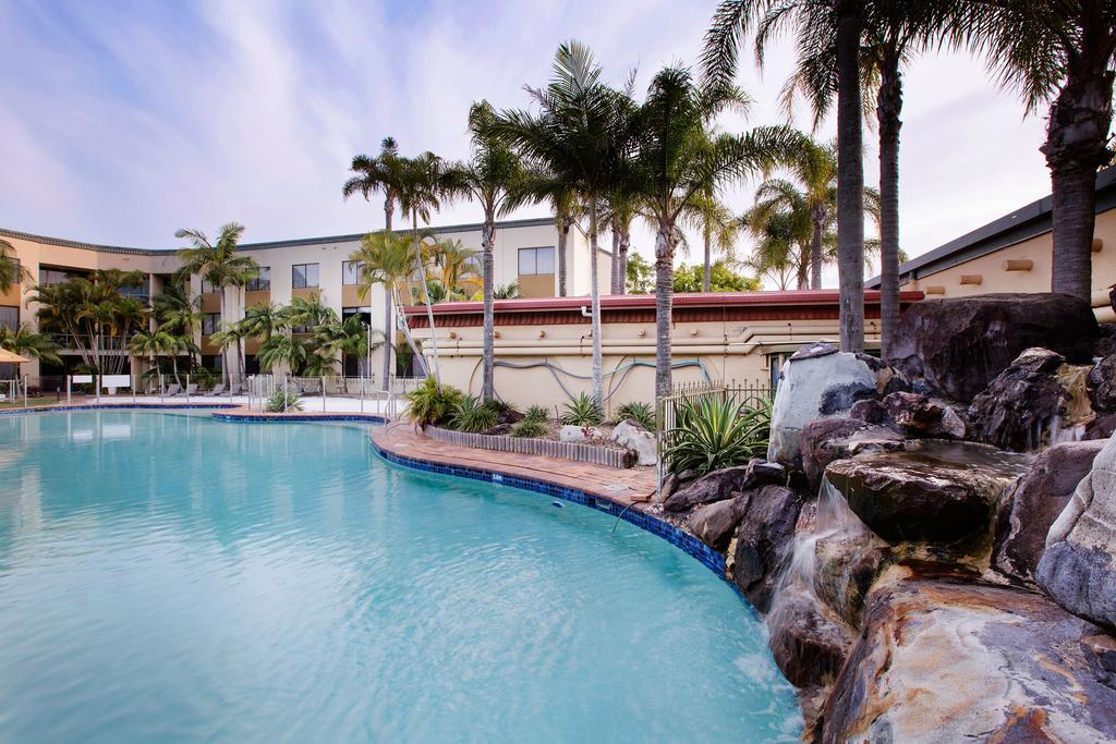 Mermaid Waters Hotel By Nightcap Plus Gold Coast Exterior photo